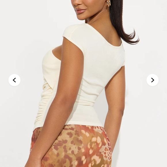Ivory Ruched Off Shoulder Top - Picture 2 of 3